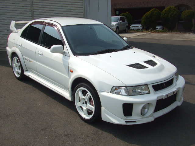 LANCER EVO5 1